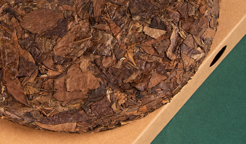 Old white tea cake rich aroma（300g）