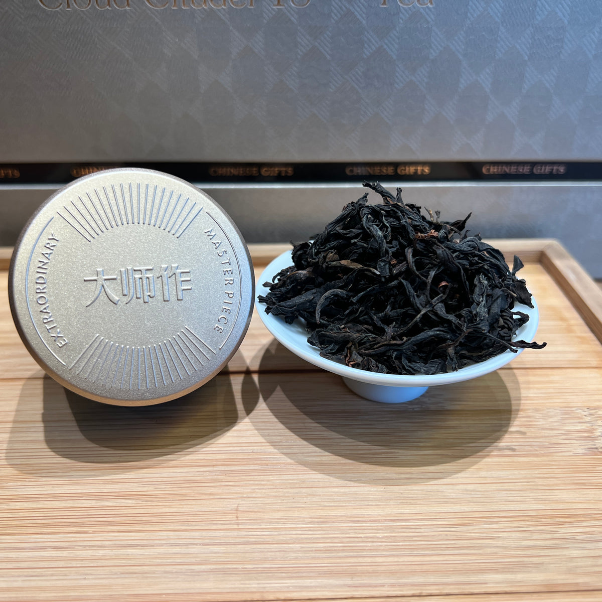 Contains six types of Chinese good teas Yun Que 18