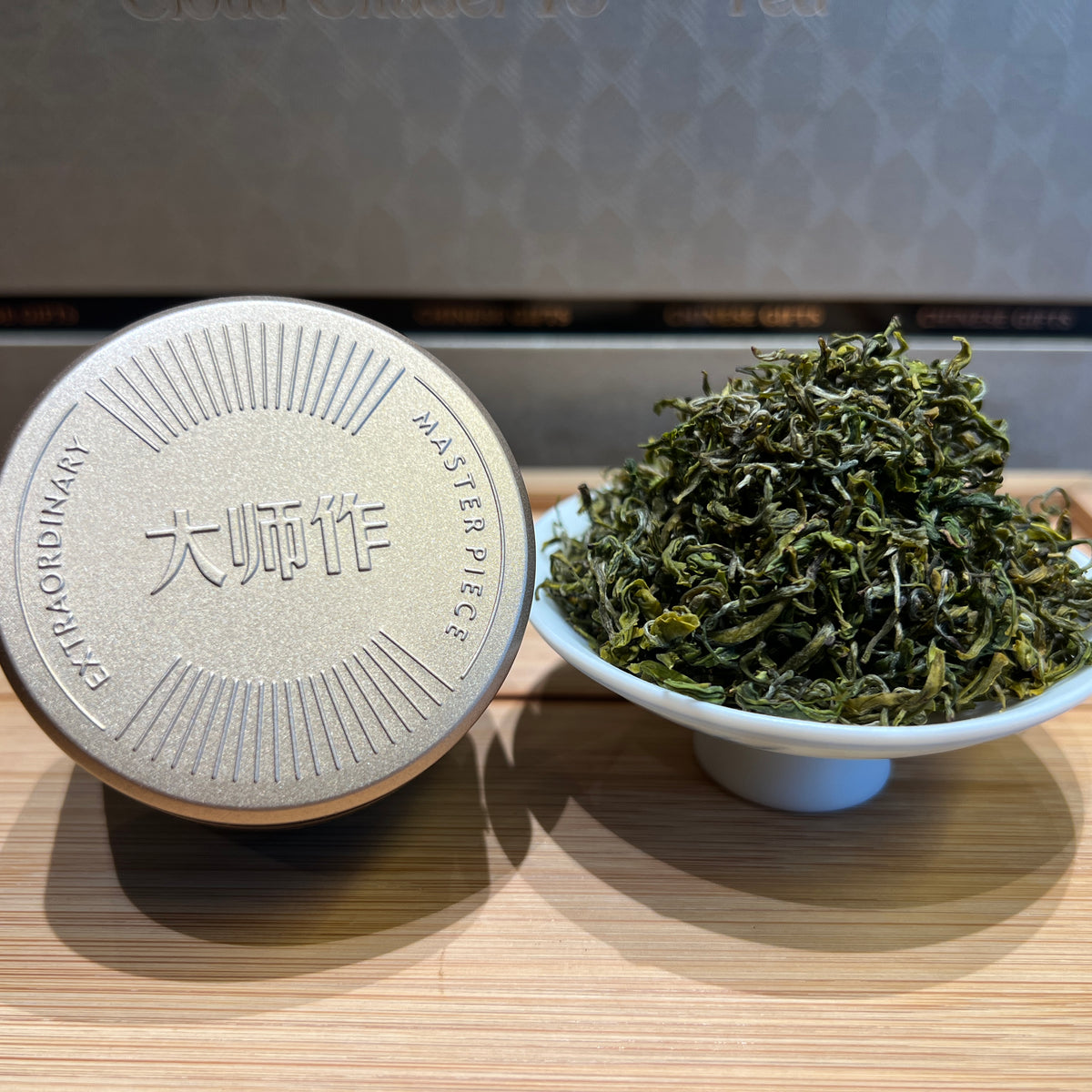 Contains six types of Chinese good teas Yun Que 18