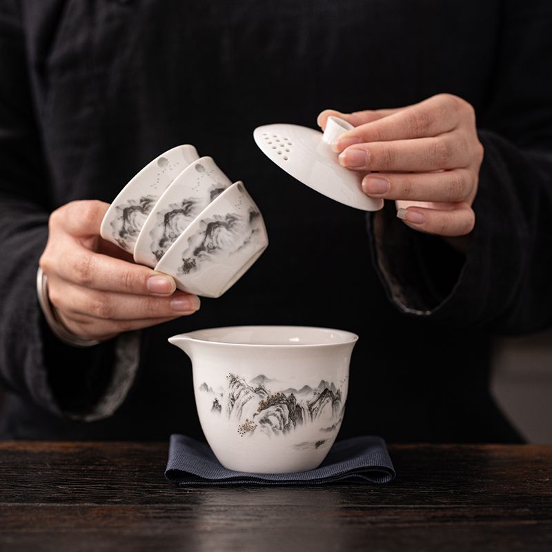 Ink-wash Style Landscape (Travel Set)